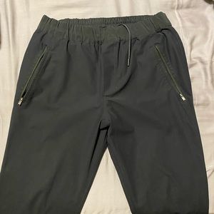 Lululemon Men’s ABC Jogger